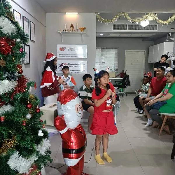 เด็กสนุกกับการเรียนภาษาอังกฤษ UpskillEnglish