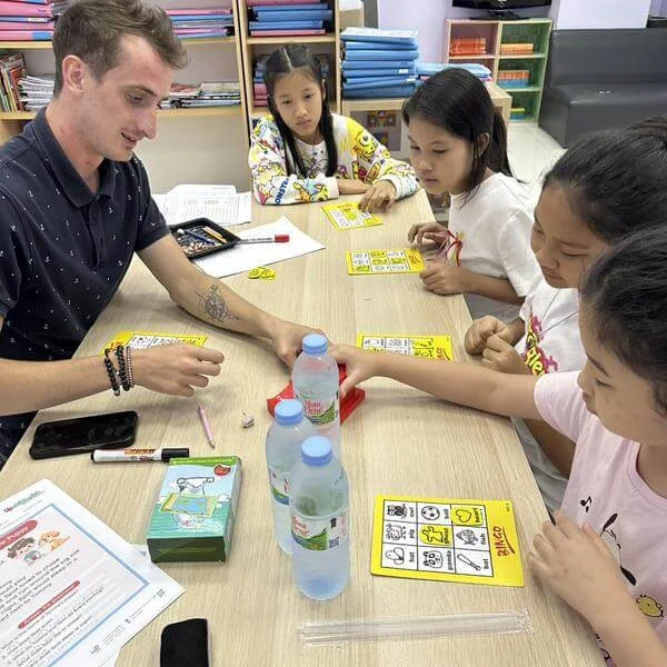 กิจกรรมกลุ่ม เสริมทักษะภาษาอังกฤษเด็ก UpskillEnglish